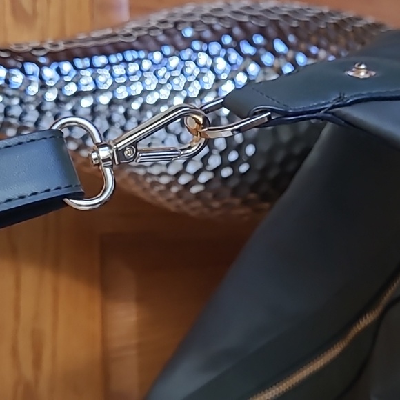 A New Day, medium, army green hobo bag - Picture 4 of 10